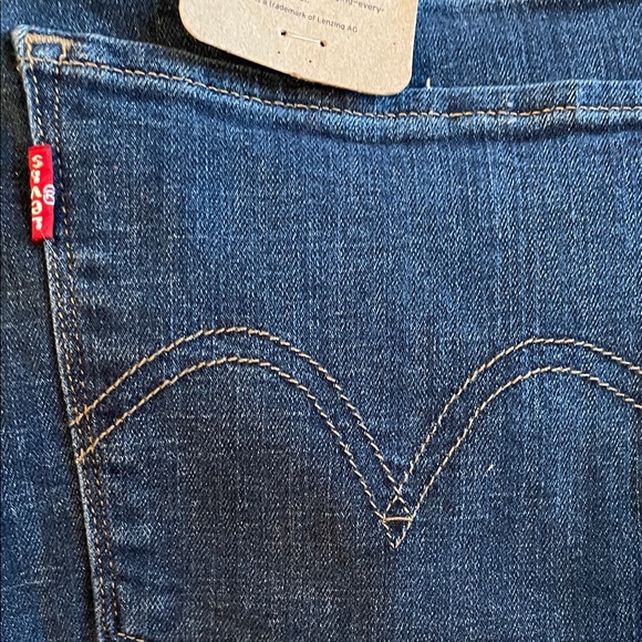 Levi's Women's Bootcut Jeans - Dark Blue 14 short - Picture 4 of 6